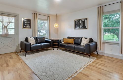 Klamath Falls Casa | Klamath Falls Home on 189 Acres: Fire Pit & Grill!