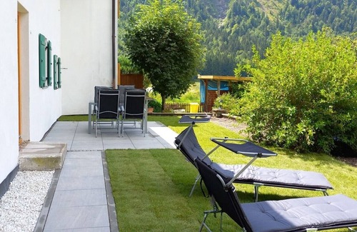 Ettal Apartamento | Klammspitze vacation apartment - modern living within historic walls