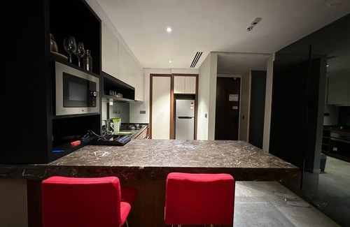 Kuala Lumpur City Centre Apartamento | Klcc studio with a rooftop garden/playground