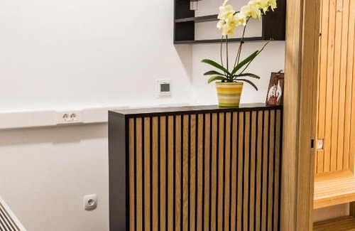 Ogulin Apartamento | Klečka vila (apartment) with Hot tub & Sauna