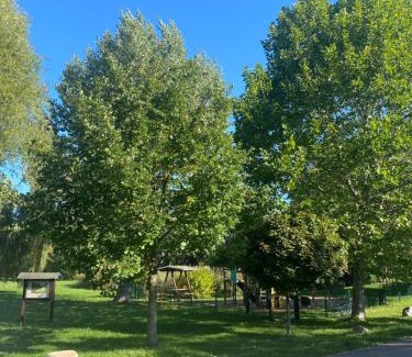 Dolbau Apartamento | Klein und fein - Terrasse - Stellplatz - WIFI - Star Park