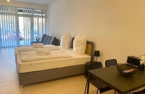 Dolbau Apartamento | Klein und fein - Terrasse - Stellplatz - WIFI - Star Park