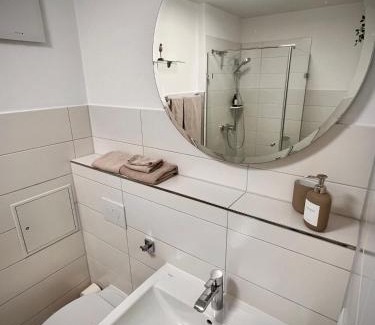 Scharbeutz Apartamento | Kleine Auszeit - inklusive Parkplatz & WiFi, Geschirrspüler, Waschmaschine & Terrasse mit Strandkorb - Perfekt für Urlaub & Business