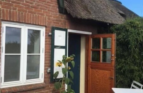 Schwedeneck Apartamento | Kleine Feine für Zwei im Reetdach