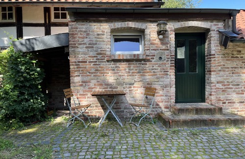 Detmold Apartamento | Kleine Ferienwohnung mit Kaminofen Mitten im Grünen