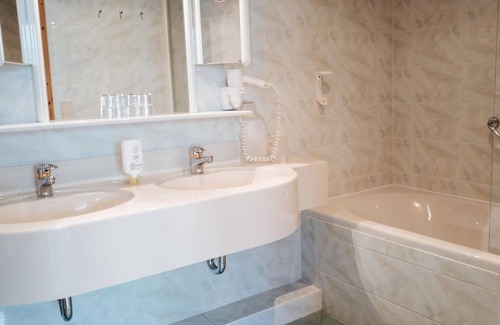Feld am See Casa | Kleine Suite Segel im Wind HP ab 5 Nächten - Bike-boutiquehotel Lindenhof