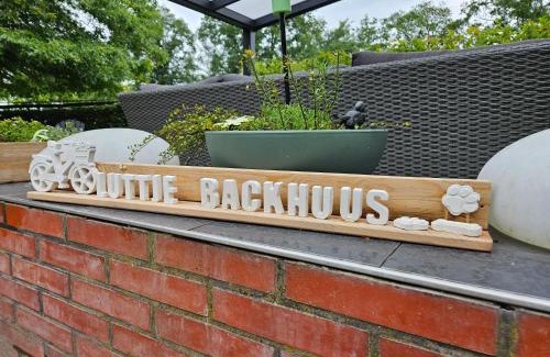 Uplengen Casa | Kleines Ferienhaus Luettje Backhuus 35516