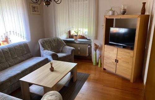 Niederemmel Apartamento | Kleines Ferienhaus Nicole