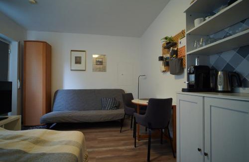 Wiesbaden Apartamento | Kleines Souterrain Apartment direkt am Park
