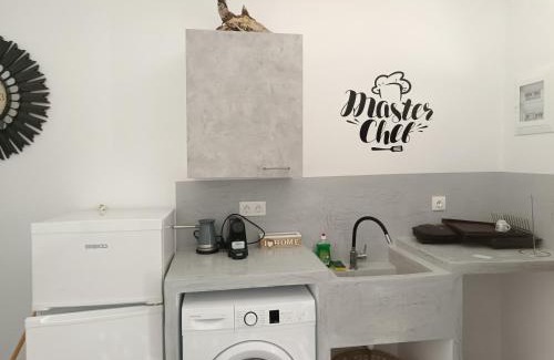 Tinos Town Apartamento | kleris apartment 11