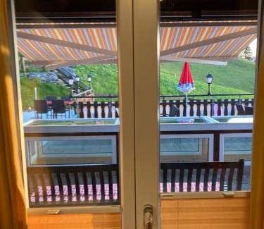 Beckenried Hotel | Klewenalp Ausflugs-Ski-Pistenhotel Klewenstock