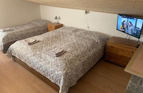 Pritluky Apartamento | Klidné a vyjímečné ubytování nad sklepem - Přítluky Garance na počasí!