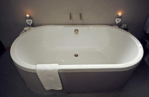Bela-Bela Casa | Klip en Kristal Guest House