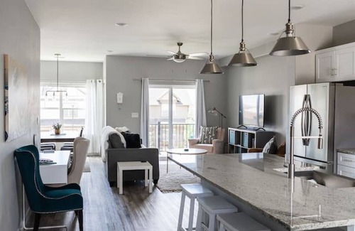 Grand Junction Casa | Klondike near Mesa Mall: Allergen Friendly & Clean