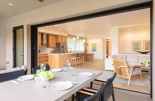 Lahaina Villa | KLVR welcomes you to Honua Kai Luana upper level 5C Oceanfront Resort, POOL view