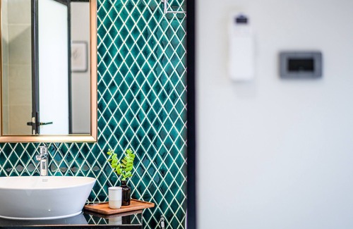 Din Daeng Casa | Klyde Boutique Chatuchak