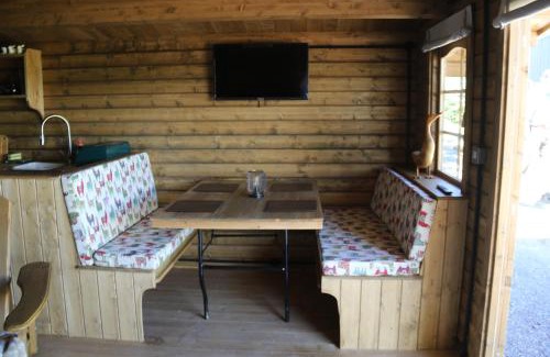 Corscombe Otro | Knapp Farm Glamping Lodge 1