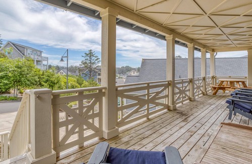 Olivia Beach Casa | Knee Deep In Happiness