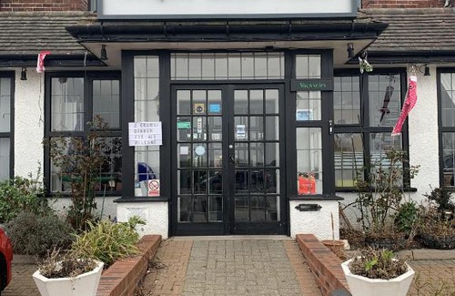 Great Yarmouth Hotel | Knights Court
