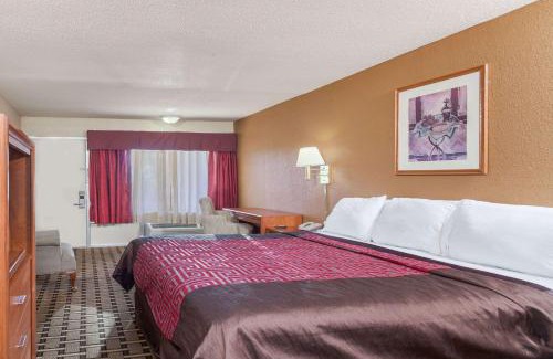 Murfreesboro Hotel | Knights Inn Murfreesboro