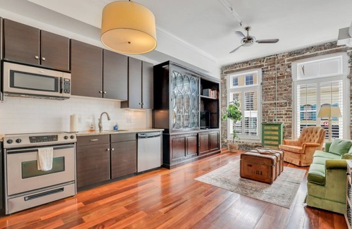 Historic District - North Apartamento | Knockout Loft- Near Plant Riverside