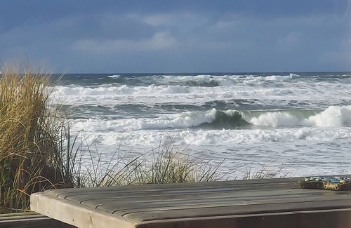 Rockaway Beach Casa | NUDO MUY ALOJAMIENTO, Oceanfront Home, Rockaway Beach, OR.