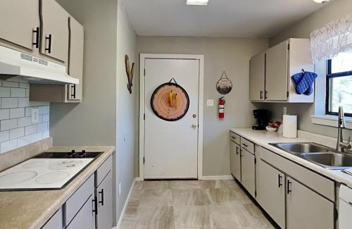 Ruidoso Casa | Knotty Pines Cabin