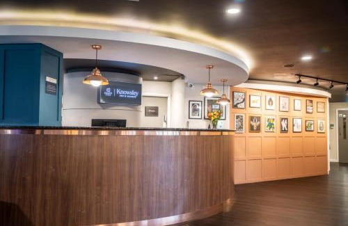 Knowsley Hotel | Knowsley Inn & Lounge