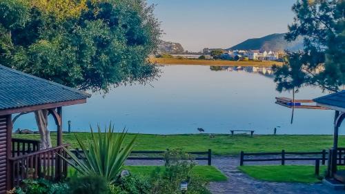 Knysna Apartamento | Knysna River Club - Sunbird Cottage