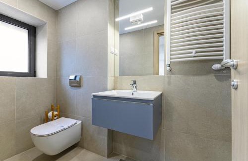 Brasov Apartamento | KOA - Davino Aparthotel