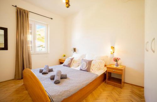 Metajna Apartamento | Kob Orog good location with sea views and modern decor