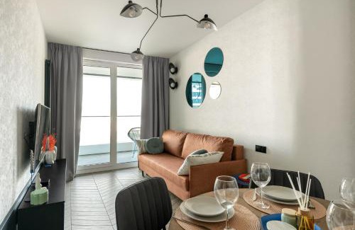 Srodmiescie Apartamento | Kobaltowy Apartament Centrum