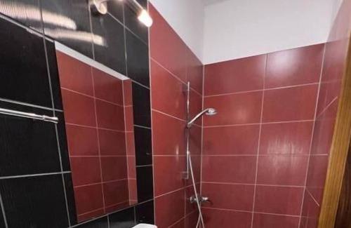 Kamnica Hotel | Kobanska ulica 10