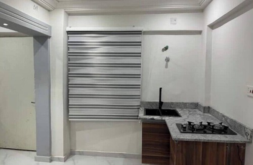 Roman Ridge Condominio | Kobbys Brands offers accommodation along the Accra-Team Motorway.