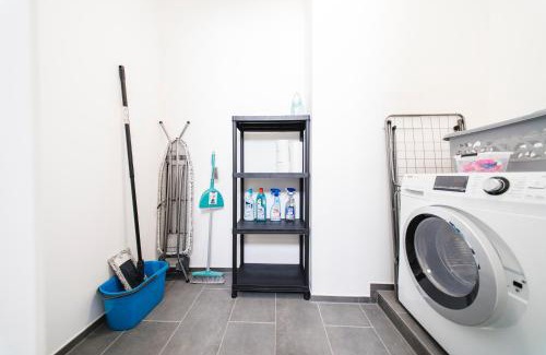 Boeblingen Apartamento | KoCASA-Apartments 03, City-Center Böblingen, Stellplatz, Balkon