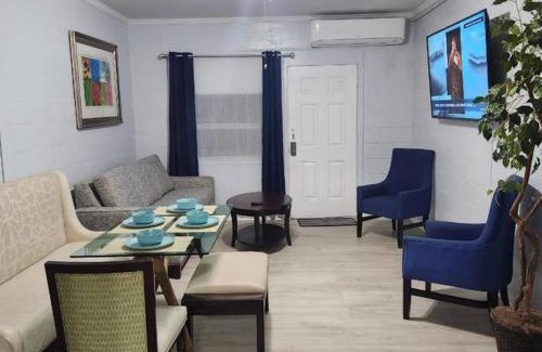 Old Seminole Heights Casa | KOGUI in Seminole Heights