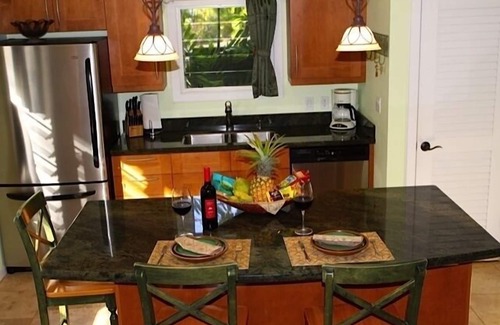 Kuulei Tract Cabaña | 'Koi Palms Luxury Cottage' corto paseo a la playa de Kailua