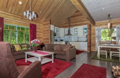 Mikkeli Casa | Koivuniemen rouva by Interhome