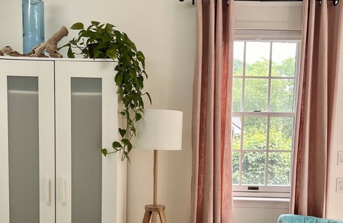 Cold Spring Harbor Cabaña | Kokomo Cottage, Cozy Beach Town Bungalow