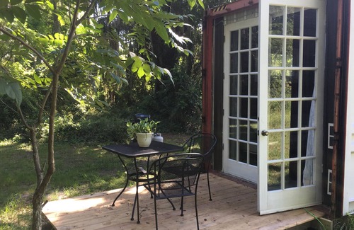 Live Oak Cabina | Kokomo Farms Tiny Eco/Artists Cabin off grid