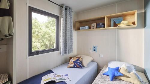 Lescar Otro | Kokua Vacances présente MOBIL HOME résidentiel toutes options camping 3 étoiles LESCAR