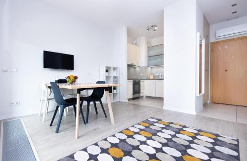 Centrum Apartamento | Kolejowa ApartHotel
