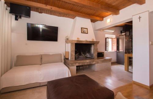 Cove Tri Zala (Zrnovo) Apartamento | Kolenda Apartment