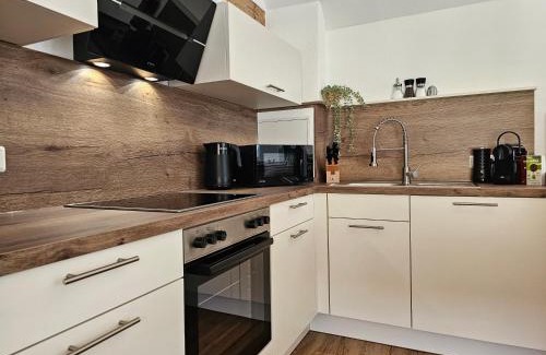 Wehrda Apartamento | KOLIBRI - Design Maisonette - Nintendo Switch, Streaming, Bikestore, E-Wallbox