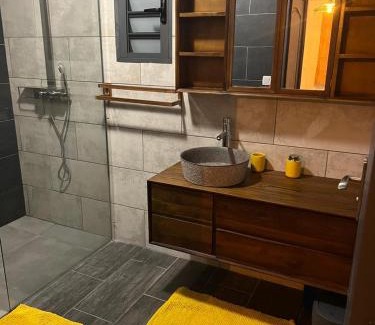 Cilaos Apartamento | KOM LA KAZ