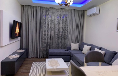 Blloku Apartamento | Komatas Modern Apartments in Bllok Area