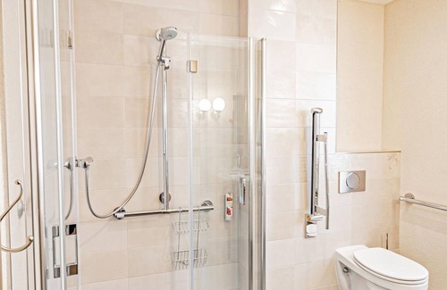 Langsur Cama Y Desayuno | Komfort Doppelzimmer Barrierefrei - Weingut Johannishof