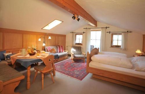 Blindau Apartamento | Komfortable Ferienwohnung Mit Herrlichem Bergblick