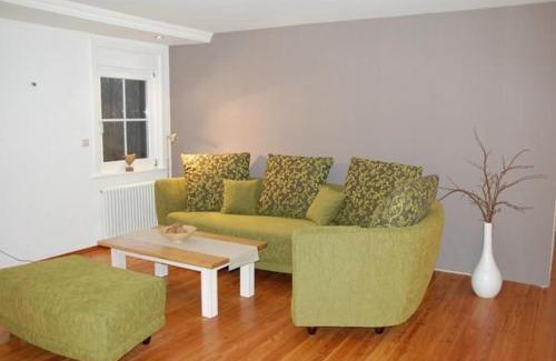 Kurort Brotterode Apartamento | Komfortable Ferienwohnung In Brotterode Mit Großem Balkon