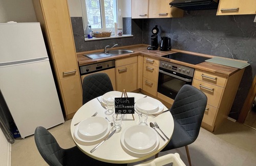 Neu-Ulm Apartamento | Komfortable Ferienwohnung für Familien und Reisegruppen Stadtmitte Neu-ulm